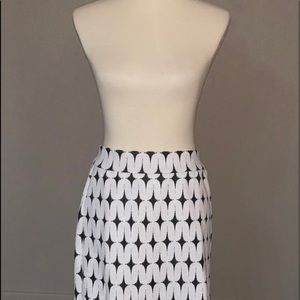Renee C. Ladies skirt